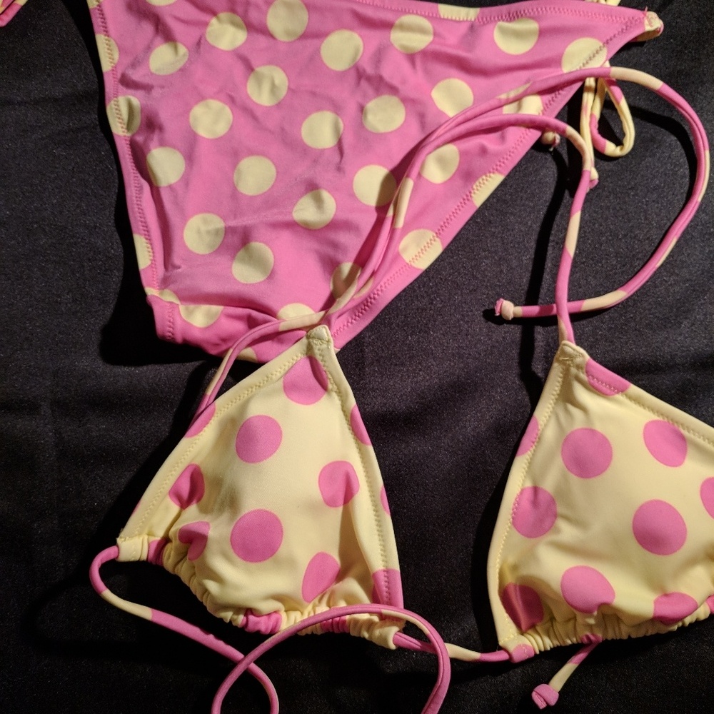 VS bikini with adjustable ties.